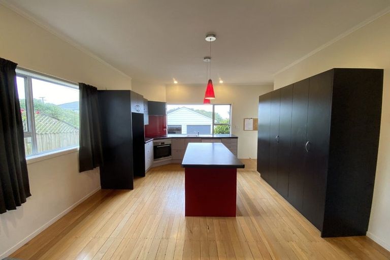 Photo of property in 105 Tomahawk Road, Andersons Bay, Dunedin, 9013