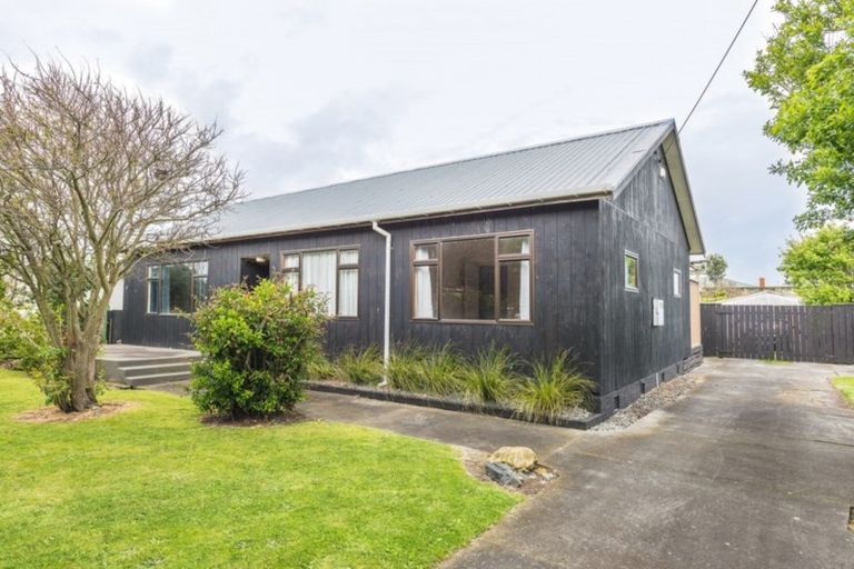 Photo of property in 51 Polson Street, Castlecliff, Whanganui, 4501