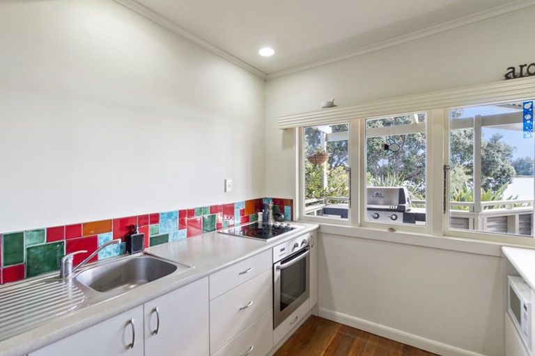 Photo of property in 32b Roretana Drive, Athenree, Katikati, 3177