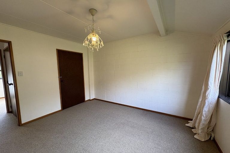 Photo of property in 1/54 Muritai Crescent, Havelock North, 4130