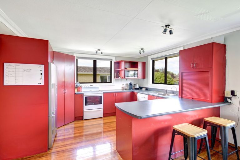 Photo of property in 28 Shakespeare Street, Milton, 9220