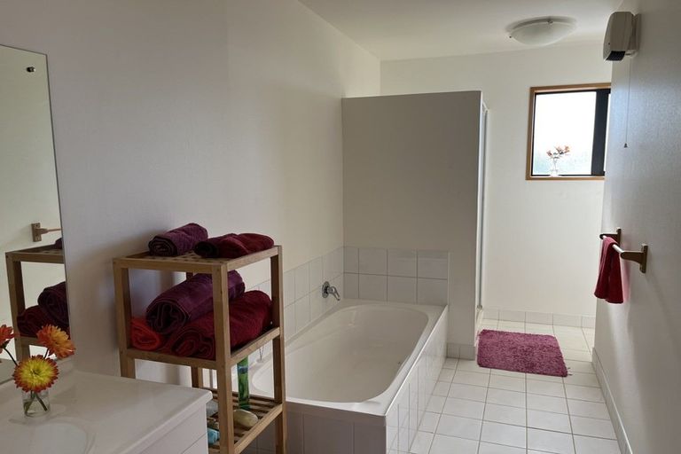 Photo of property in 35 Harbour Terrace, Kakanui, Oamaru, 9495