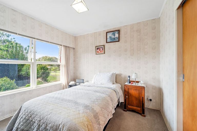 Photo of property in 1/66 Bentley Avenue, Glenfield, Auckland, 0629