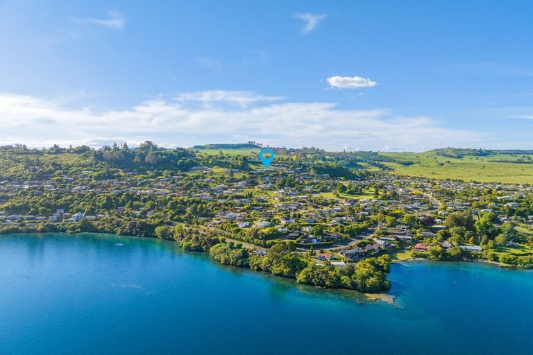 Photo of property in 38b Mapara Road, Acacia Bay, Taupo, 3385