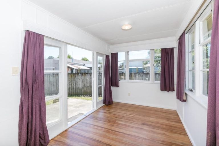 Photo of property in 102 Holland Road, Fairfield, Hamilton, 3214