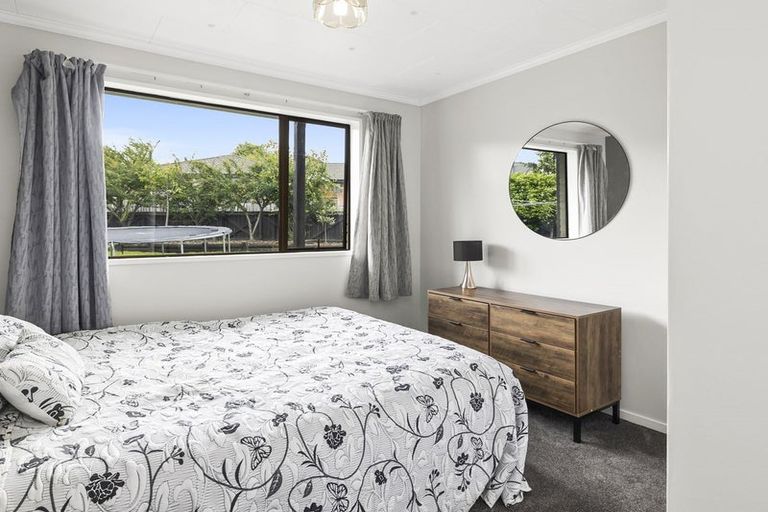 Photo of property in 13 Hogan Place, Fairfield, Dunedin, 9018