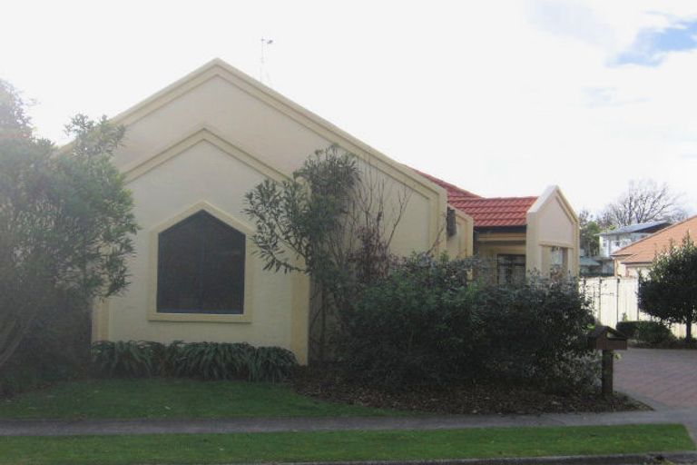 Photo of property in 3 Balmoral Drive, Terrace End, Palmerston North, 4410