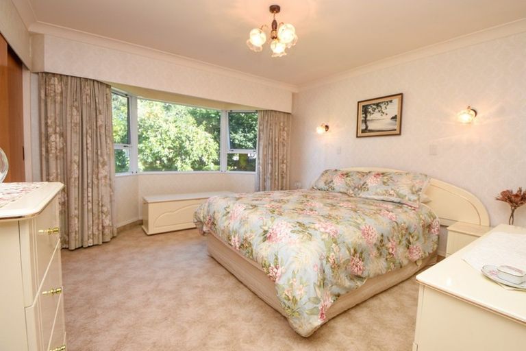 Photo of property in 65 Park Road, Carterton, 5713