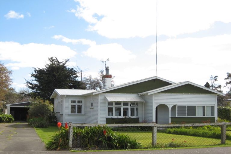 Photo of property in 19 Daniell Street, Bulls, 4818