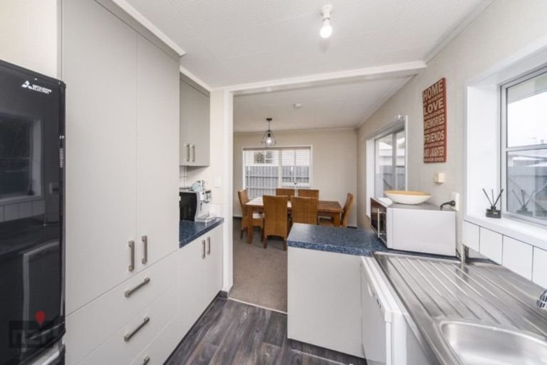 Photo of property in 32 Ferndale Place, Feilding, 4702