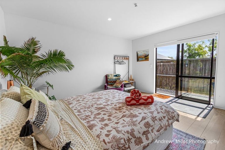 Photo of property in 16 Kingfisher Crescent, Albert Town, Wanaka, 9305