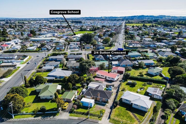 Photo of property in 2/4 Sutton Crescent, Papakura, 2110