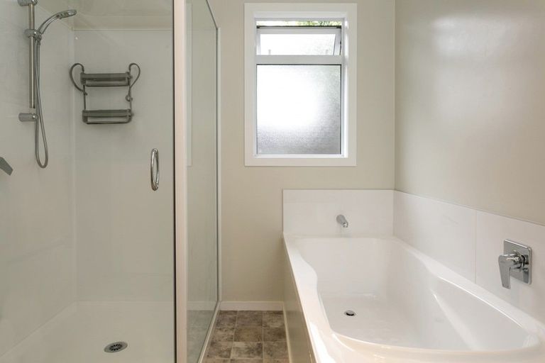 Photo of property in 2/170 Taharepa Road, Tauhara, Taupo, 3330