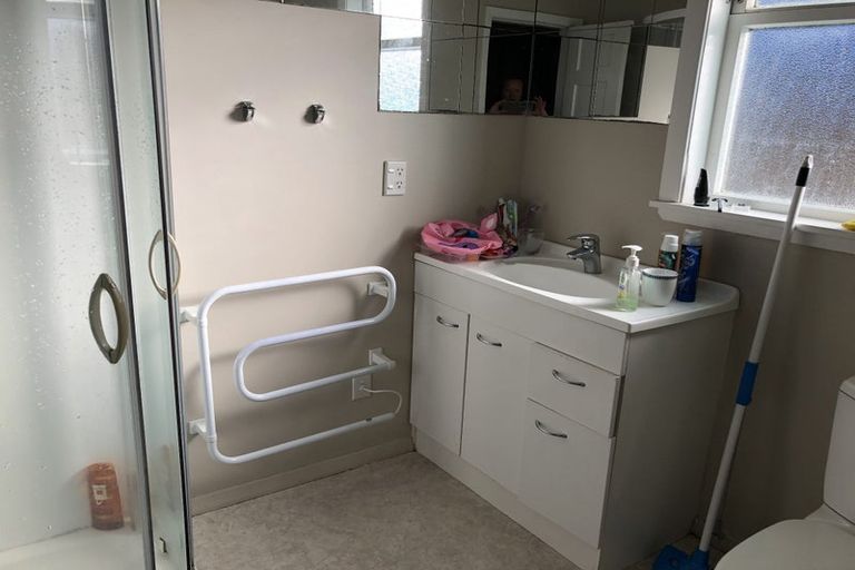 Photo of property in 38 Godley Street, Waiwhetu, Lower Hutt, 5010