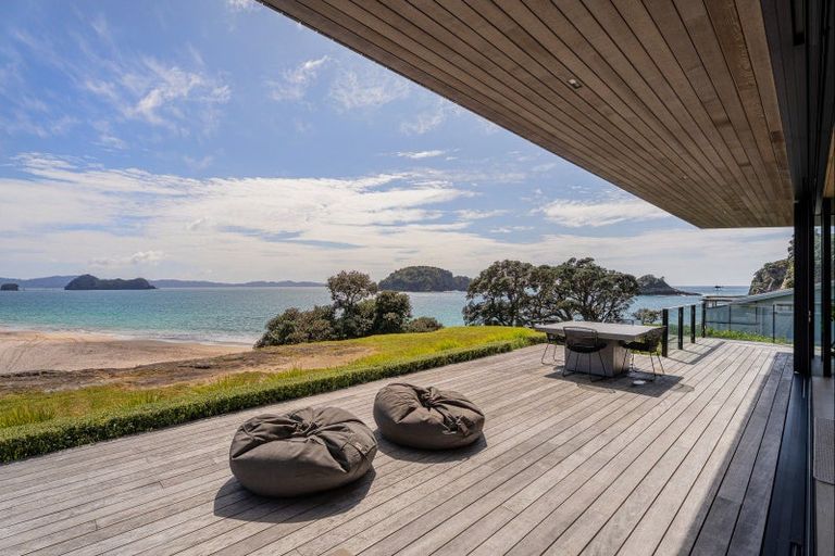 Photo of property in 4 Margaret Place, Hahei, Whitianga, 3591