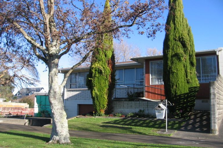 Photo of property in 44 Terry Crescent, Milson, Palmerston North, 4414