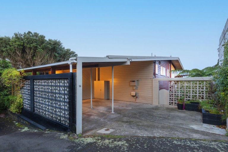 Photo of property in 14 Tensing Place, Khandallah, Wellington, 6035