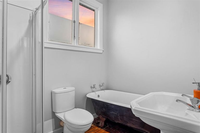 Photo of property in 19 Condell Avenue, Papanui, Christchurch, 8053