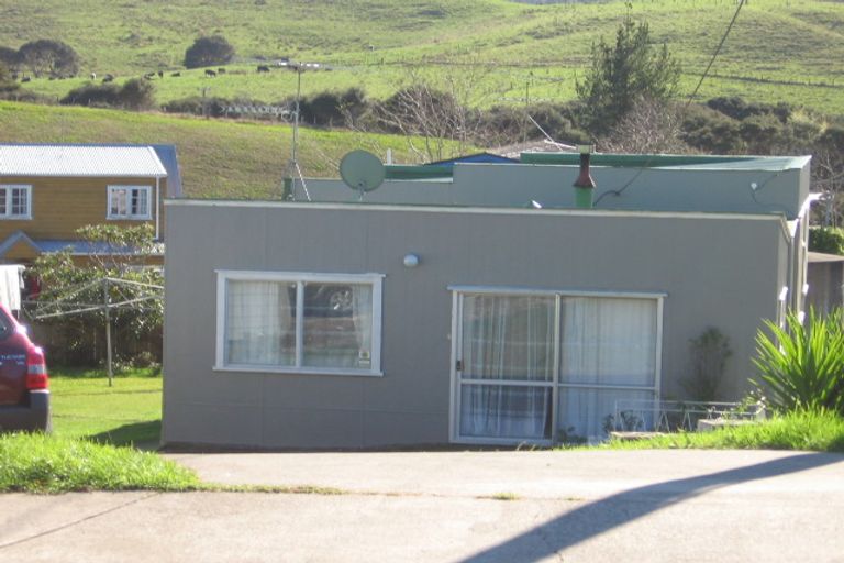 Photo of property in 32 Hammond Avenue, Hatfields Beach, Orewa, 0931