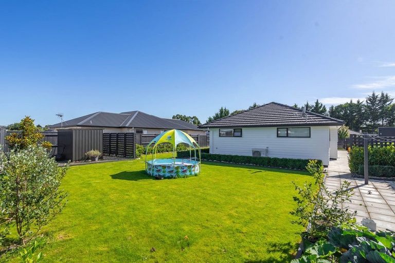 Photo of property in 15 Maple Grove, Solway, Masterton, 5810