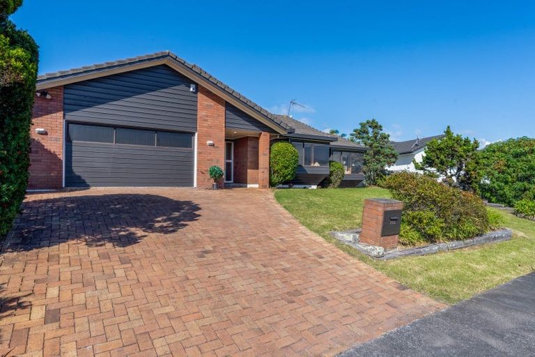 Photo of property in 105 Oliver Road, Eastern Beach, Auckland, 2012