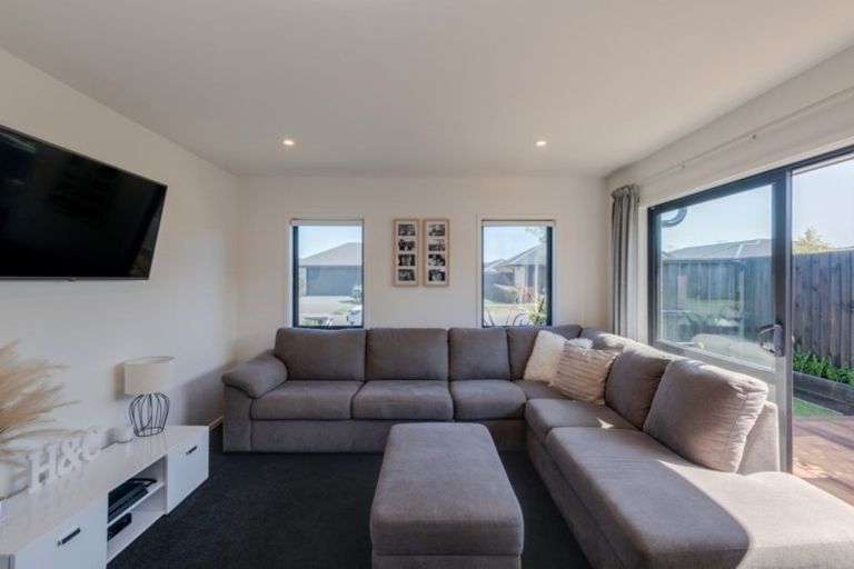 Photo of property in 6 Te Whariki Street, Marshland, Christchurch, 8083
