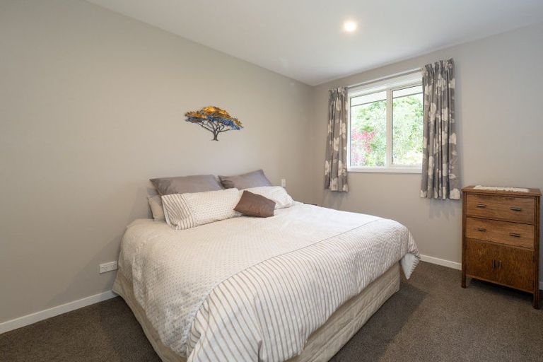 Photo of property in 128 Johnstone Street, Tinwald, Ashburton, 7774