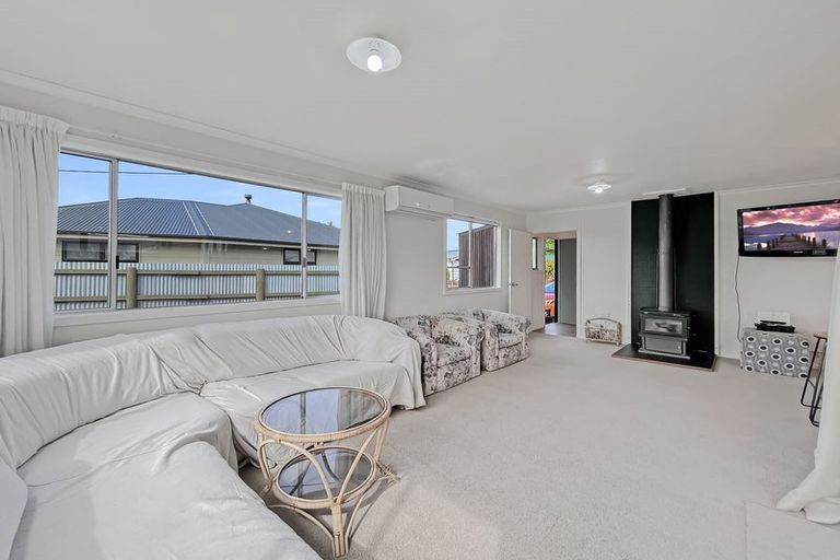 Photo of property in 27 Pukaki Place, Twizel, 7901