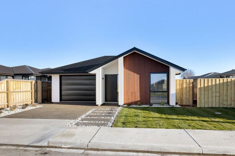 Photo of property in 40 Derbridge Street, Woodend, 7610