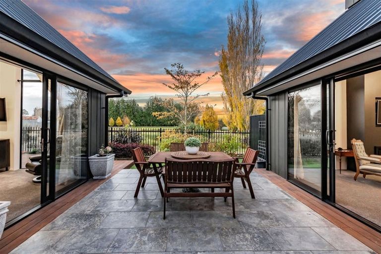 Photo of property in 231 Highsted Road, Casebrook, Christchurch, 8051