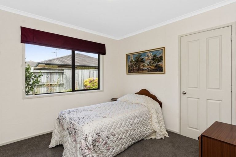 Photo of property in 36 Glenmonarch Place, Pyes Pa, Tauranga, 3112