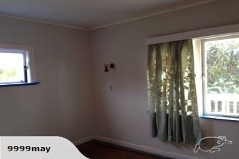 Photo of property in 10 Philson Terrace, Browns Bay, Auckland, 0630