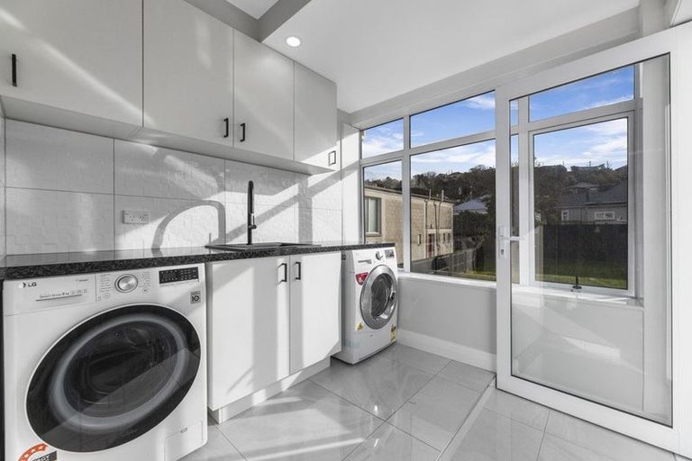 Photo of property in 133 Musselburgh Rise, Musselburgh, Dunedin, 9013