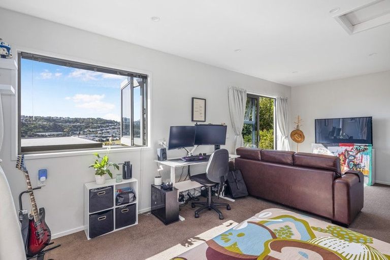 Photo of property in 13a Townsend Road, Miramar, Wellington, 6022