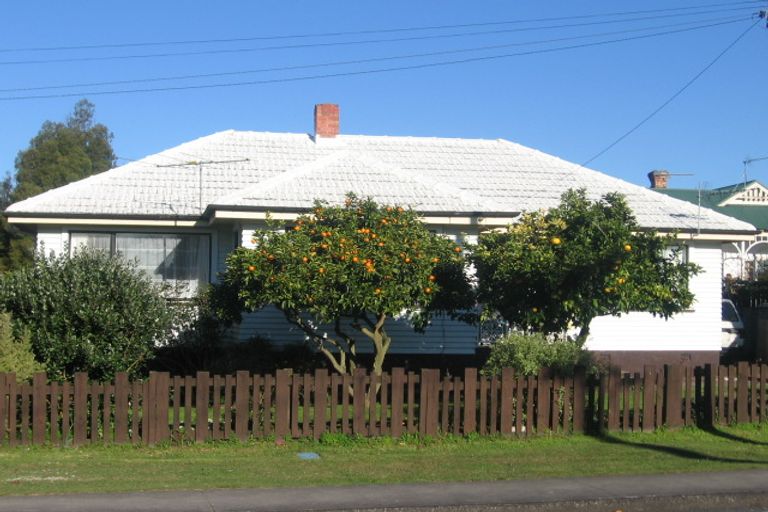 Photo of property in 1/1 Short Street, Papakura, 2113