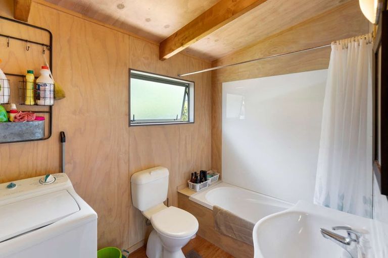 Photo of property in 97 Mowhanau Drive, Kai Iwi, Whanganui, 4574