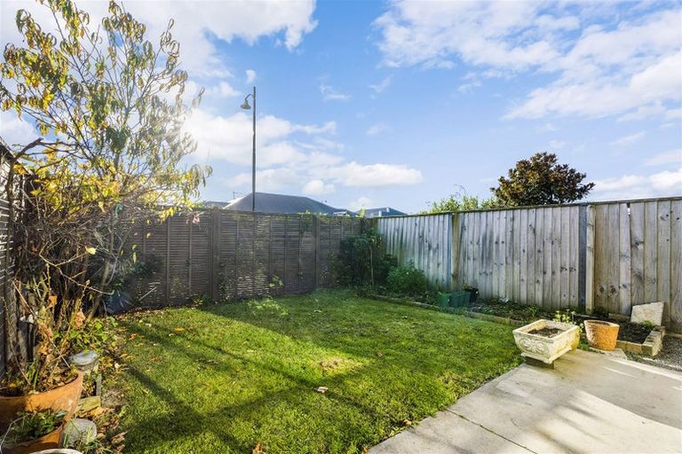 Photo of property in 21 Charente Way, Yaldhurst, Christchurch, 8042