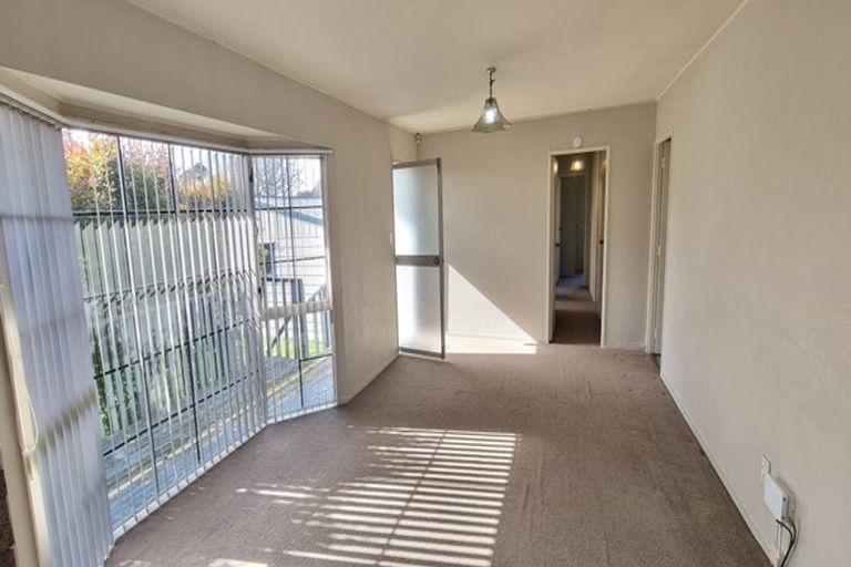 Photo of property in 40 Sikkim Crescent, Clover Park, Auckland, 2019