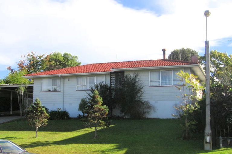 Photo of property in 5 Albemarle Place, Massey, Auckland, 0614
