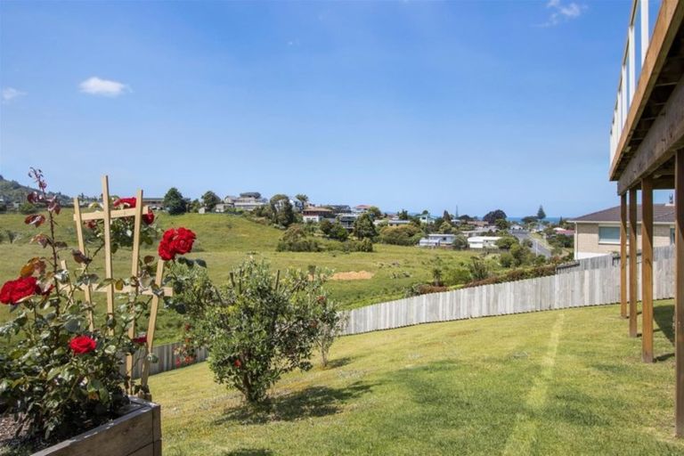 Photo of property in 14 Tohora View, Waihi Beach, 3611