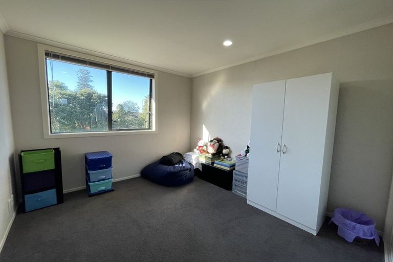 Photo of property in 10 Wando Lane, East Tamaki, Auckland, 2013