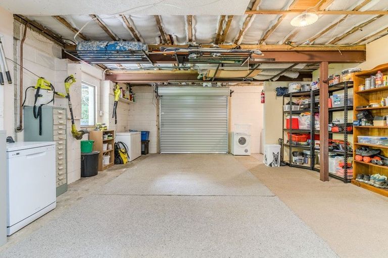 Photo of property in 84 Glenross Street, Glenross, Dunedin, 9011