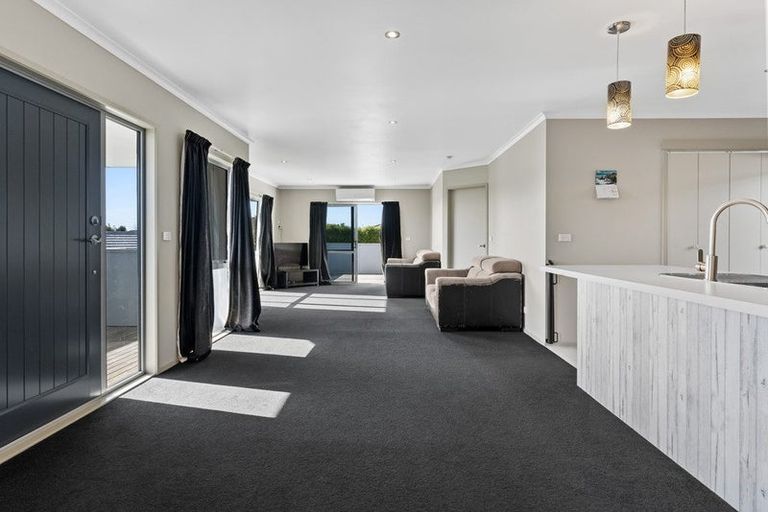 Photo of property in 6 Coby Sydney Drive, Bell Block, New Plymouth, 4312