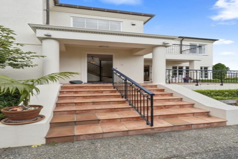 Photo of property in 6 Dodson Avenue, Milford, Auckland, 0620