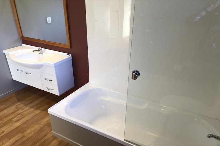 Photo of property in 12a Chippenham Grove, Churton Park, Wellington, 6037