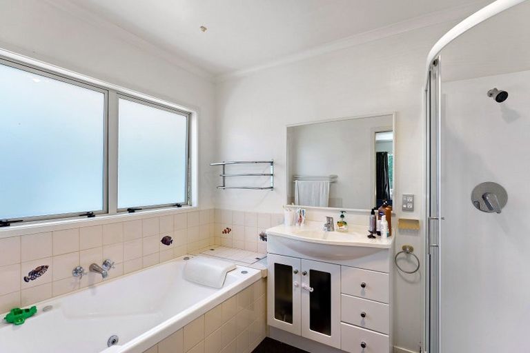 Photo of property in 268a Mill Road, Otaki, 5512