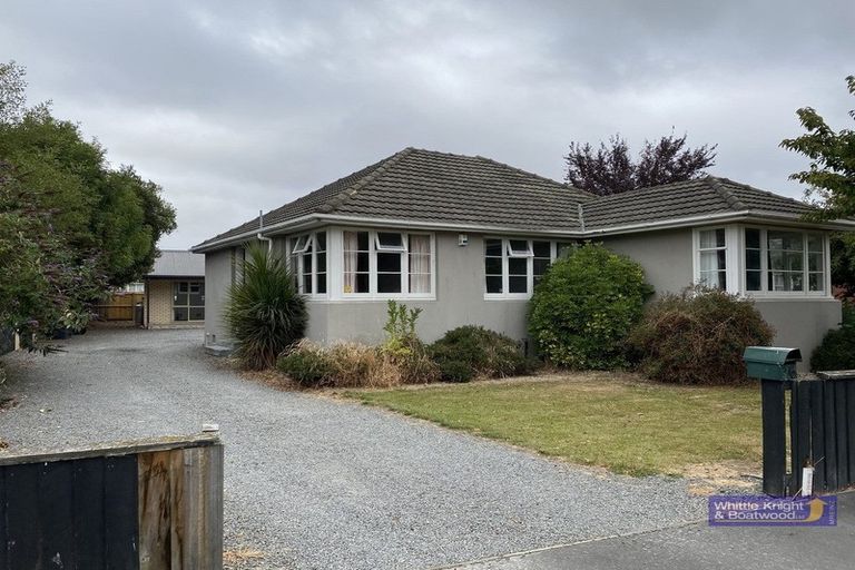 Photo of property in 36 Suva Street, Upper Riccarton, Christchurch, 8041
