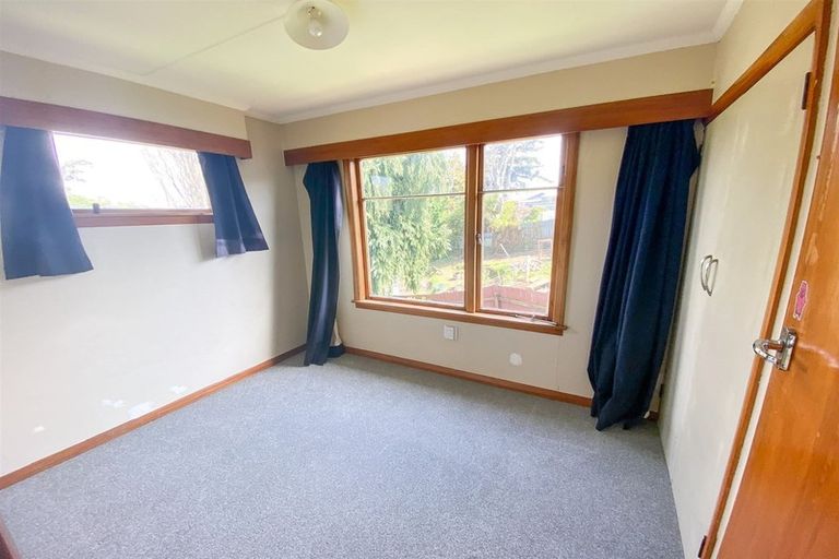 Photo of property in 1 Albert Street, Dannevirke, 4930