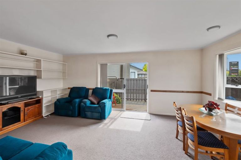 Photo of property in 1/277 Main South Road, Hornby, Christchurch, 8042