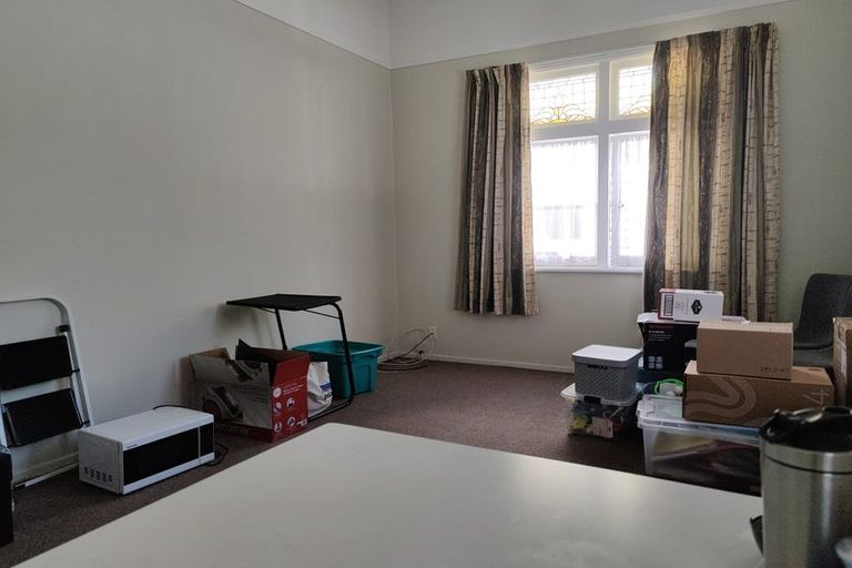 Photo of property in 11 Lawrence Street, Newtown, Wellington, 6021